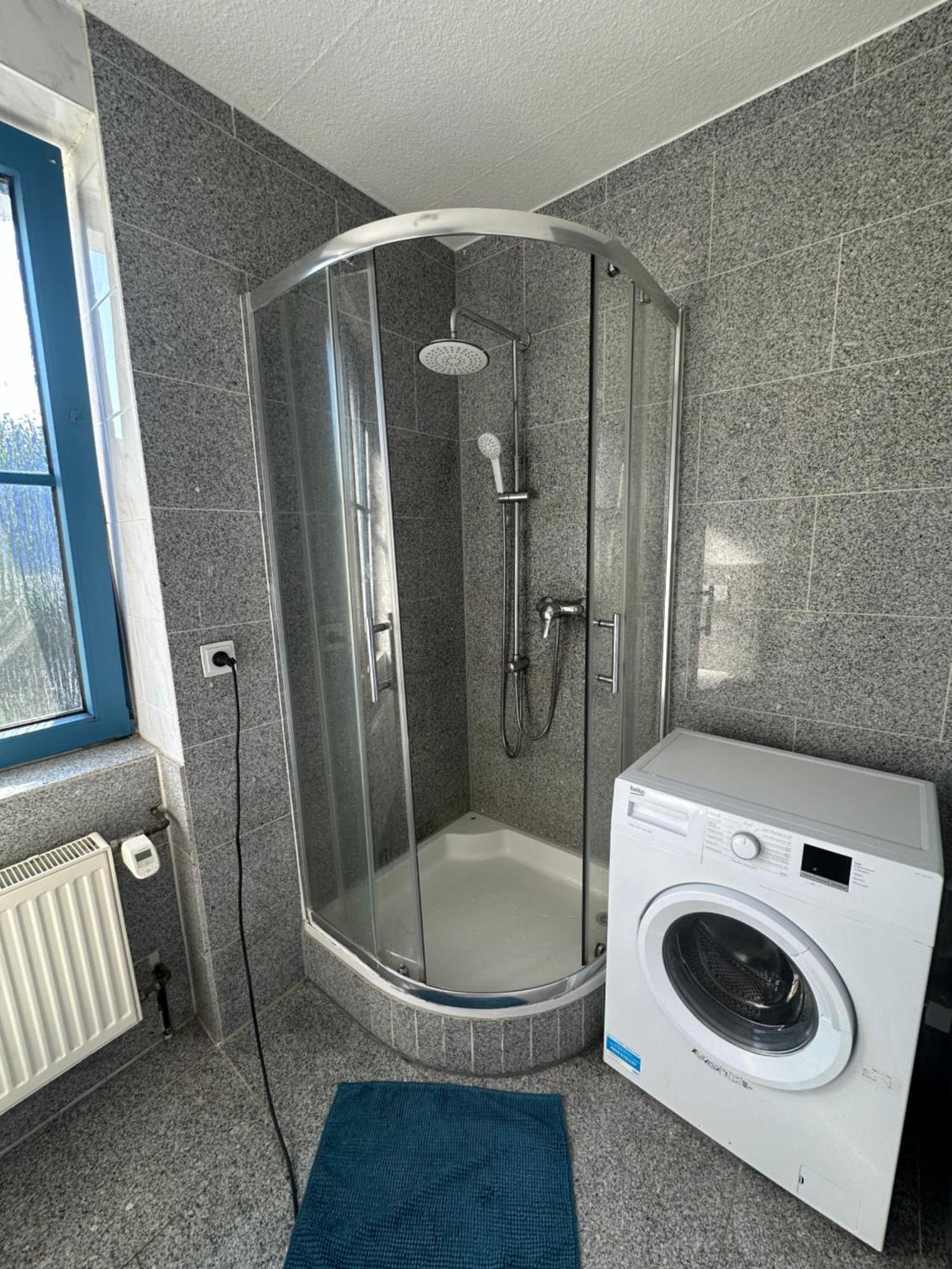 #World Privat Wohnung Schkeuditz Buitenkant foto